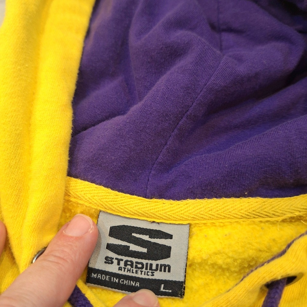 Stadium Athletics LSU Tigers Hoodie Mens Large Yellow Purple Embroidered NCAA - Picture 4 of 9